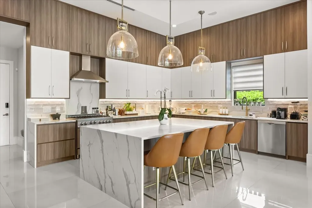 10348 Kensington Shore Drive Orlando FL 32827