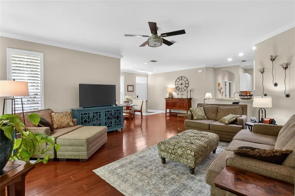 612 Grasslands Village Circle Lakeland FL 33803