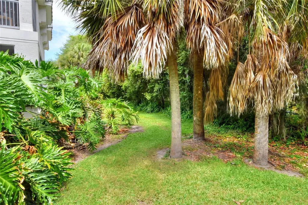 612 Grasslands Village Circle Lakeland FL 33803
