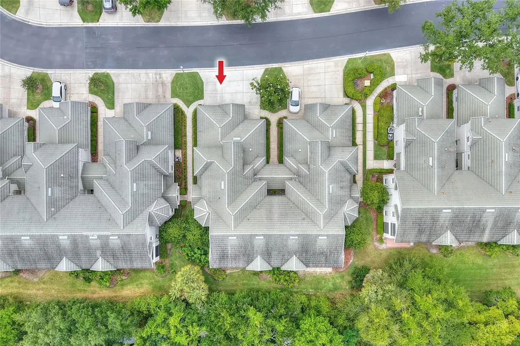 612 Grasslands Village Circle Lakeland FL 33803