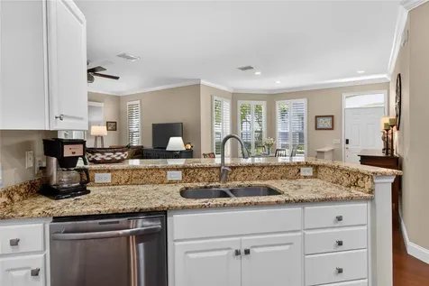 612 Grasslands Village Circle Lakeland FL 33803