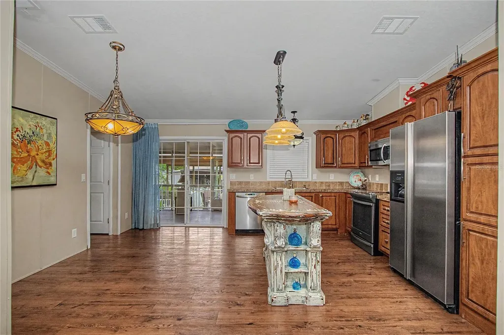 56348 Maple Road Astor FL 32102