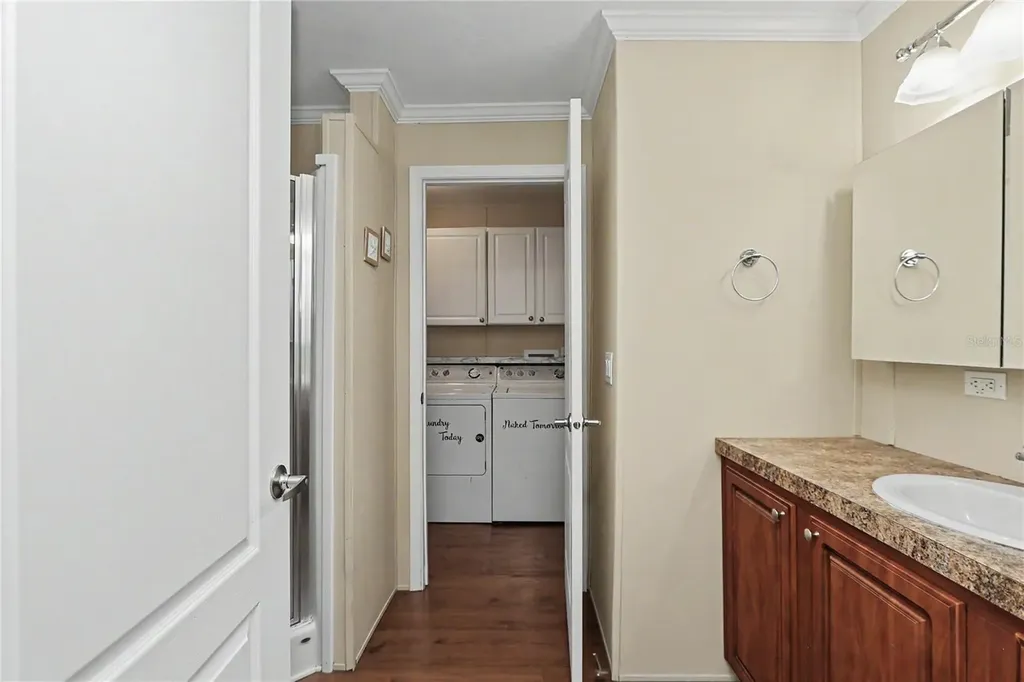 56348 Maple Road Astor FL 32102