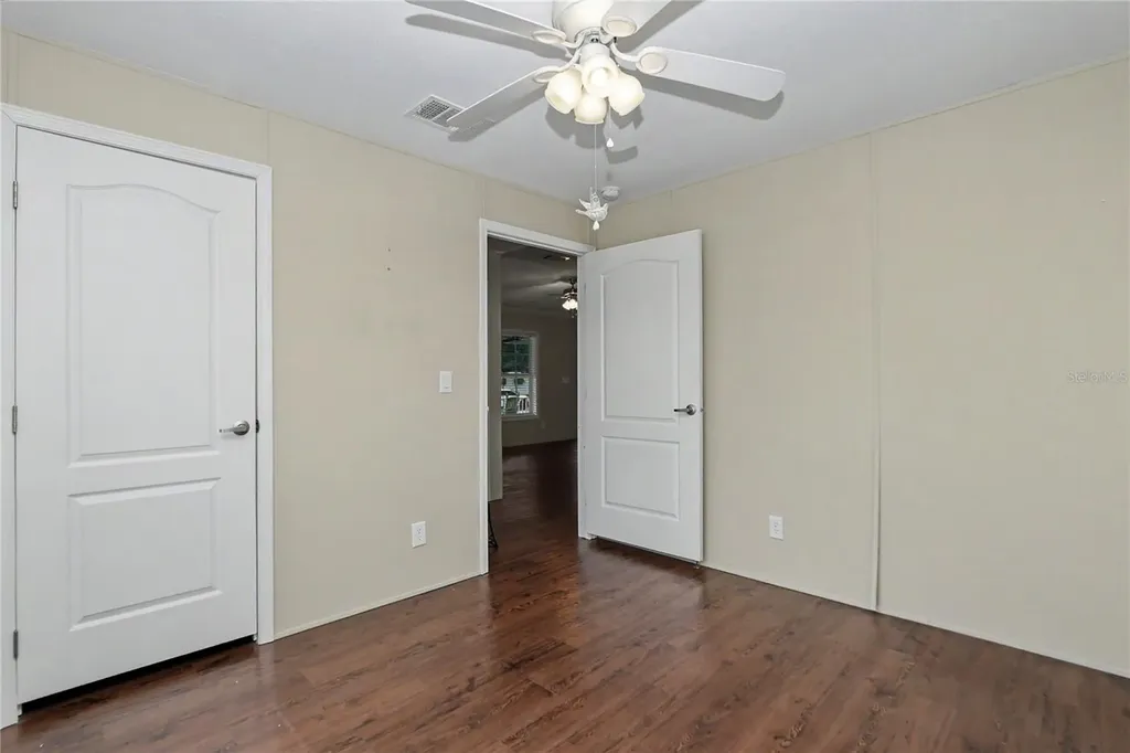56348 Maple Road Astor FL 32102