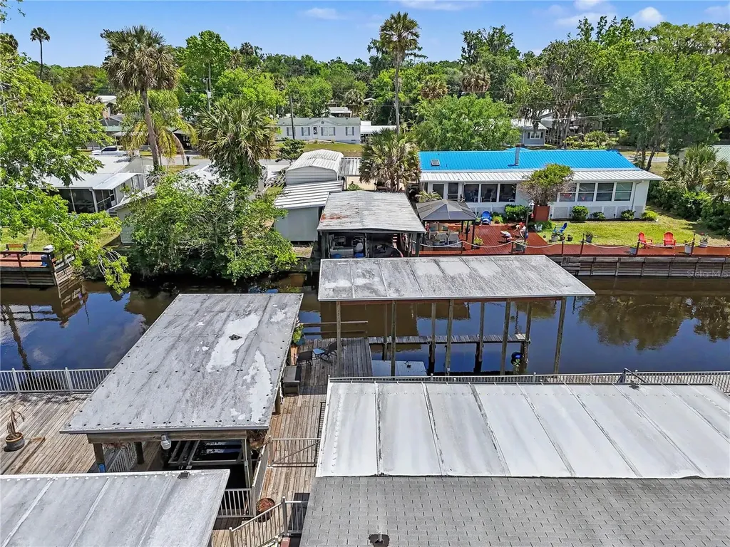 56348 Maple Road Astor FL 32102