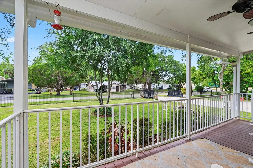 56348 Maple Road Astor FL 32102