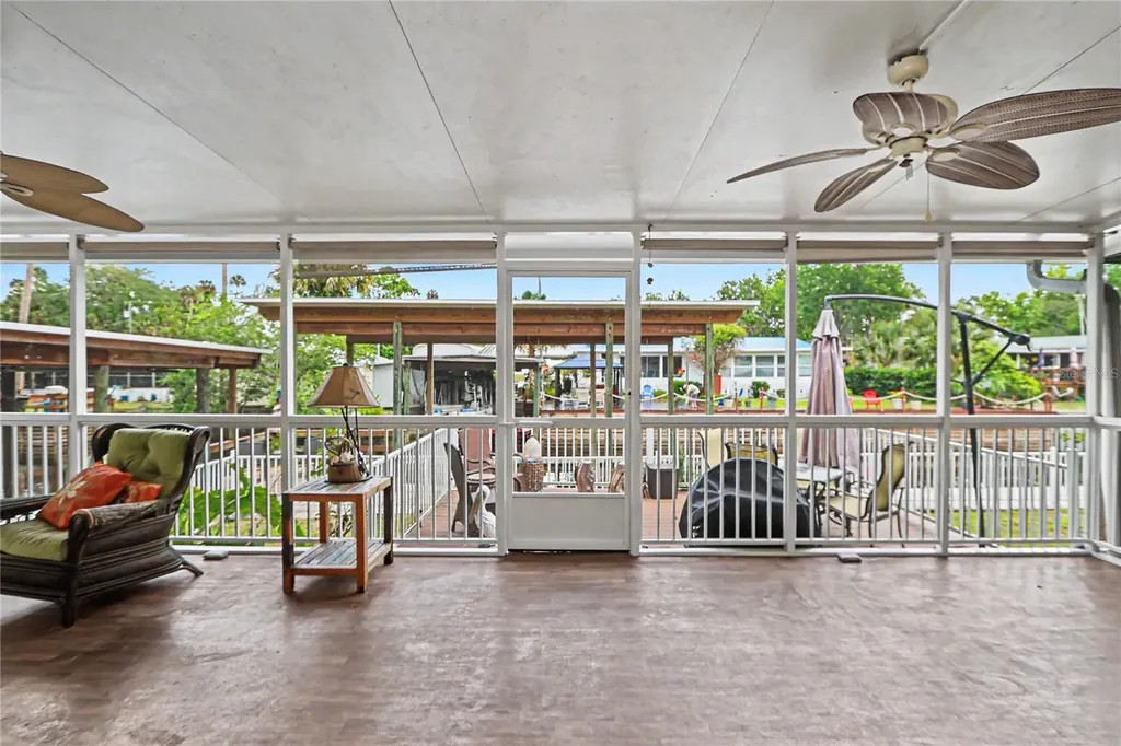 56348 Maple Road Astor FL 32102