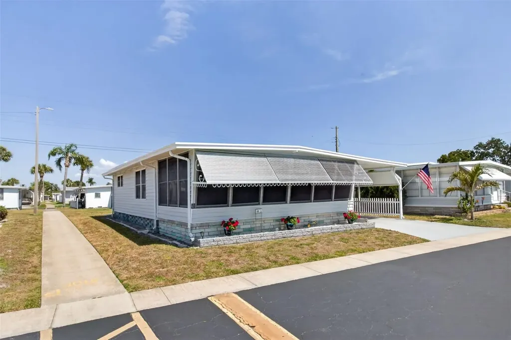 2000 E Bay Drive Largo FL 33771