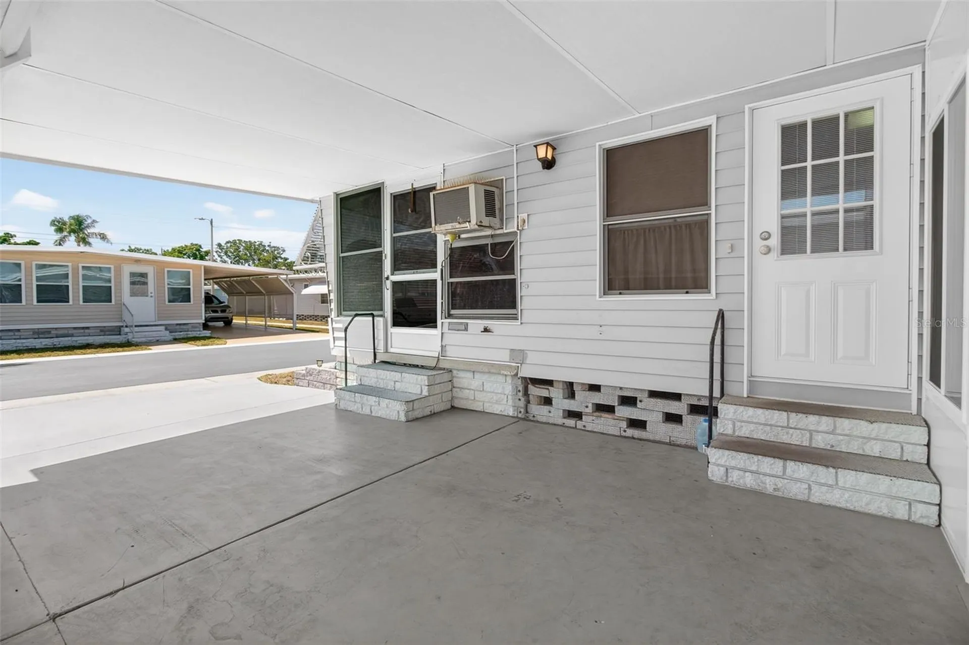 2000 E Bay Drive Largo FL 33771