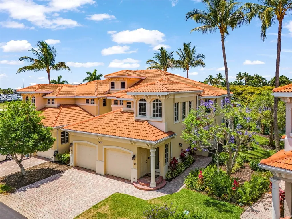 5626 Cape Harbour Drive Cape Coral FL 33914