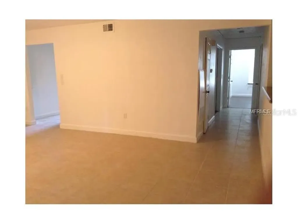 3975 Versailles Drive Orlando FL 32808