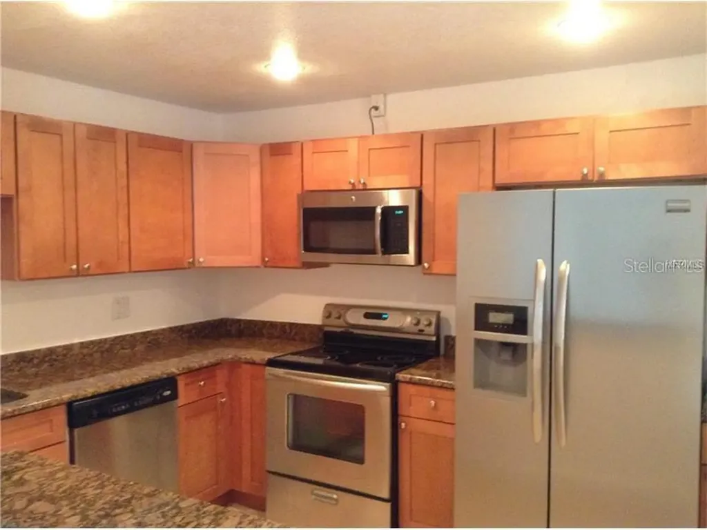 3975 Versailles Drive Orlando FL 32808