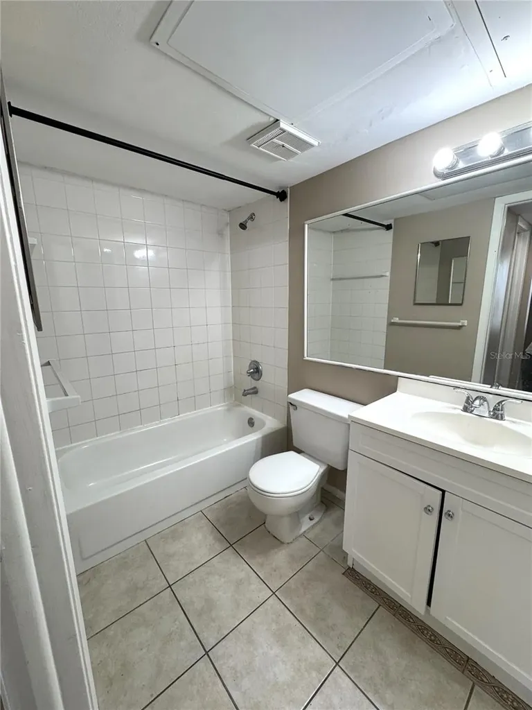 1916 Lake Atriums Circle Orlando FL 32839