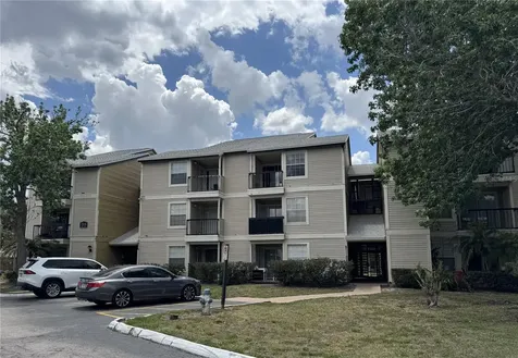 1916 Lake Atriums Circle Orlando FL 32839