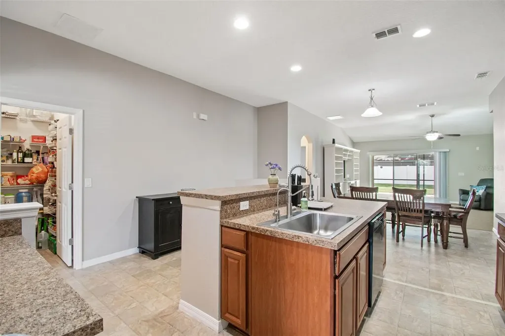 521 Copperdale Avenue Winter Garden FL 34787