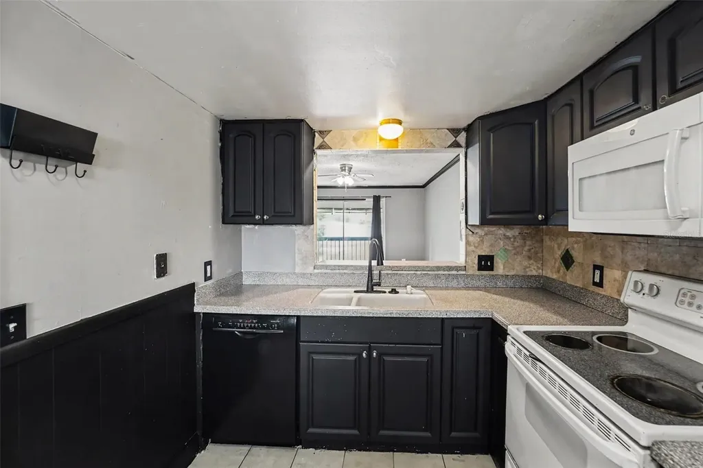 6308 Newtown Circle Tampa FL 33615