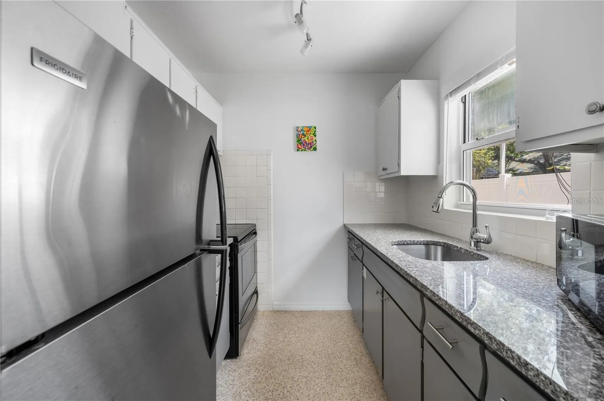 1739 Siesta Drive Sarasota FL 34239