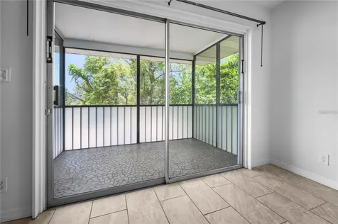 1739 Siesta Drive Sarasota FL 34239