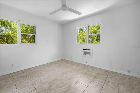 1739 Siesta Drive Sarasota FL 34239