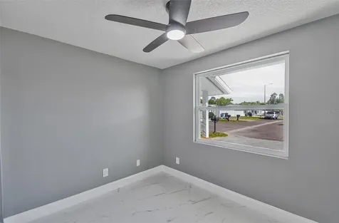 8801 Thousand Oaks Court Tampa FL 33634