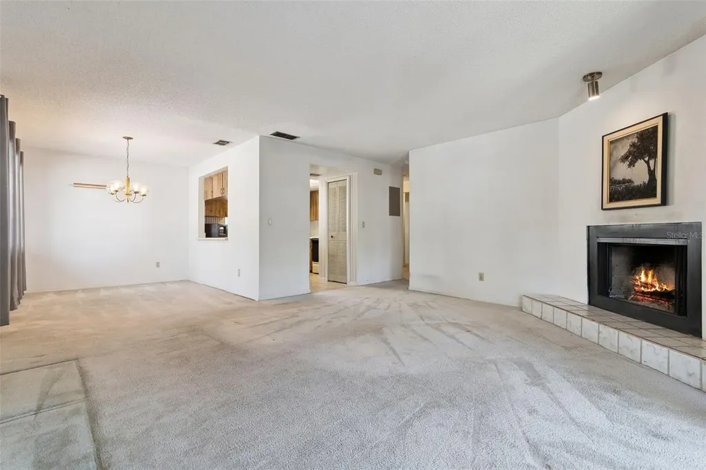 427 S Netherwood Crescent Altamonte Springs FL 32714