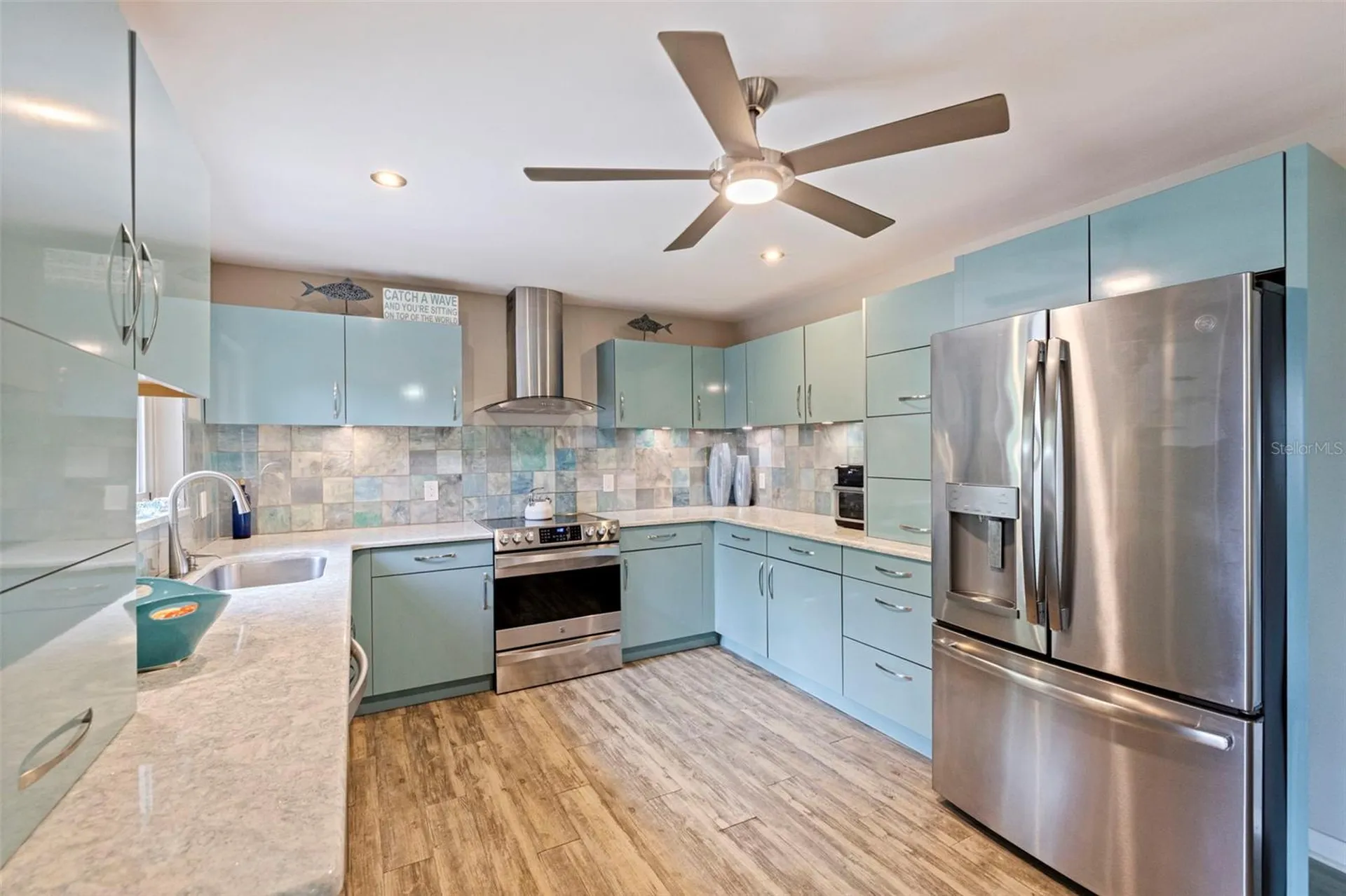 6848 16th Way S St Petersburg FL 33712