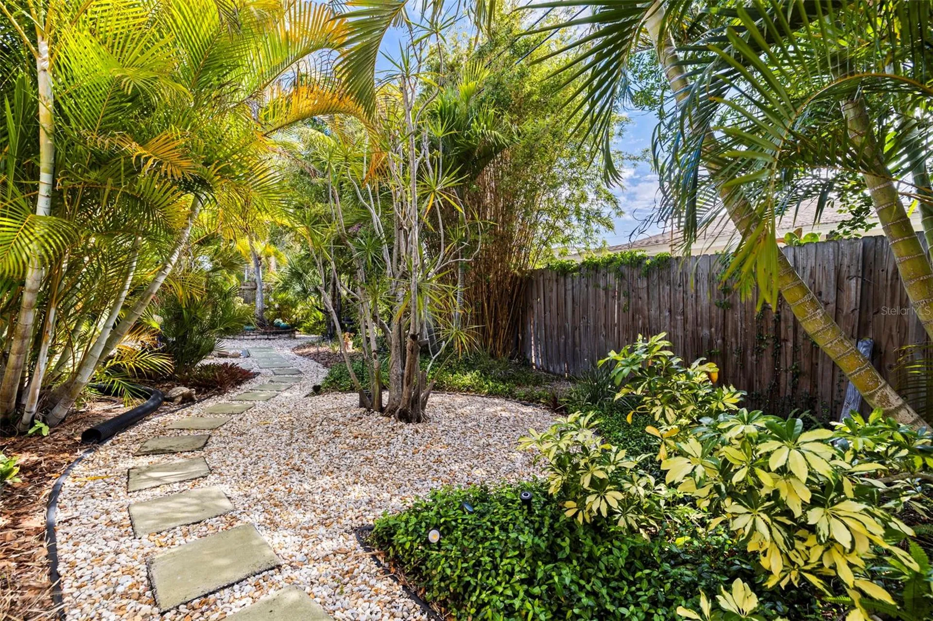 6848 16th Way S St Petersburg FL 33712