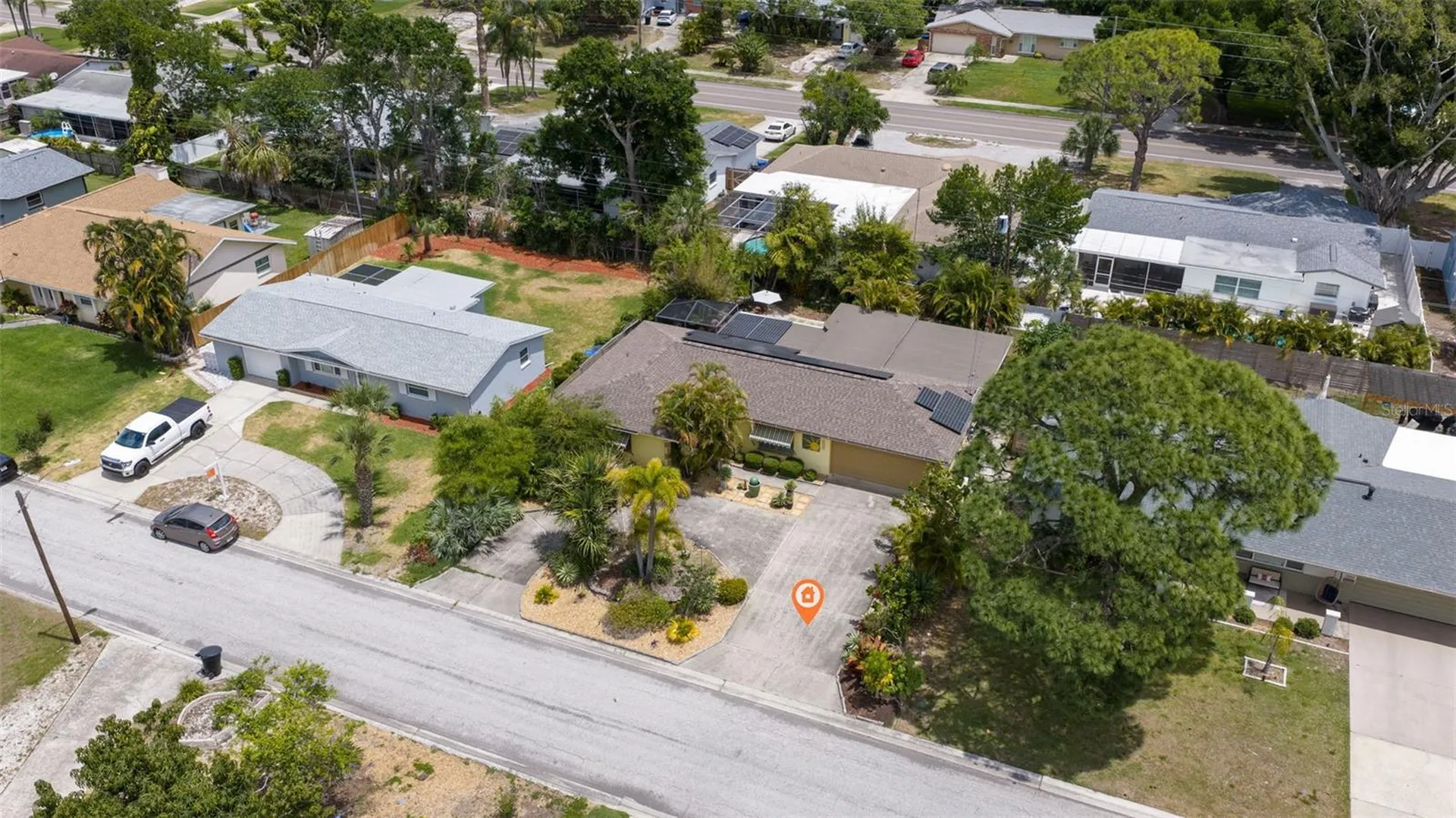 6848 16th Way S St Petersburg FL 33712