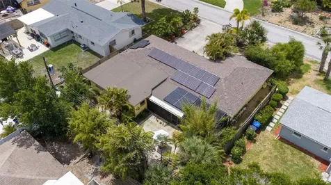 6848 16th Way S St Petersburg FL 33712