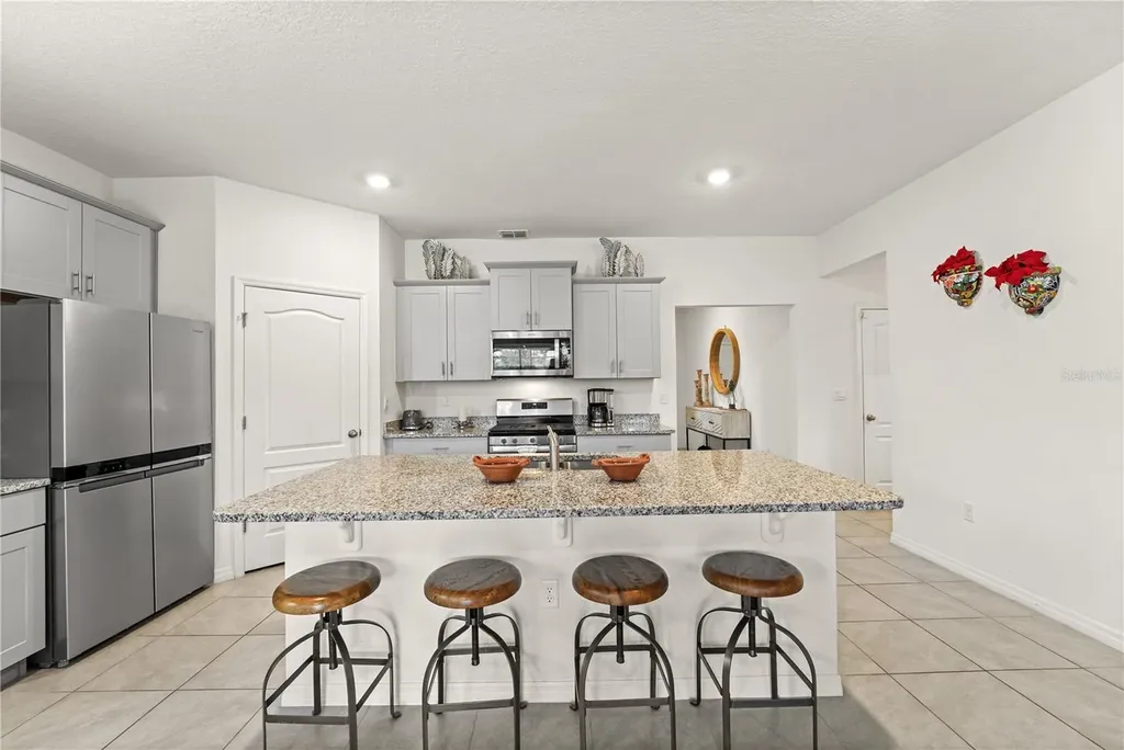 7630 Oakmoss Loop Davenport FL 33837
