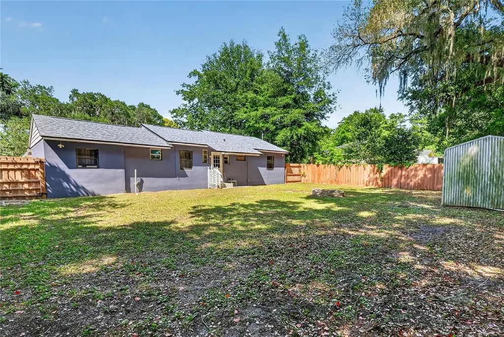 706 Mission Drive Wildwood FL 34785