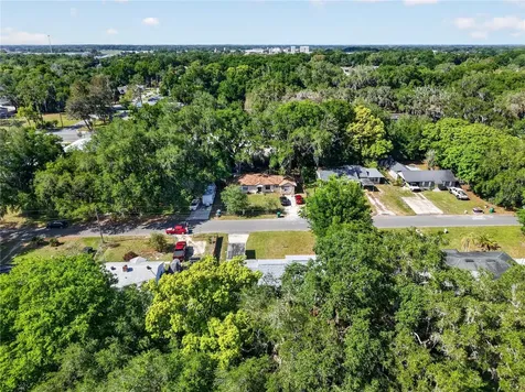 706 Mission Drive Wildwood FL 34785
