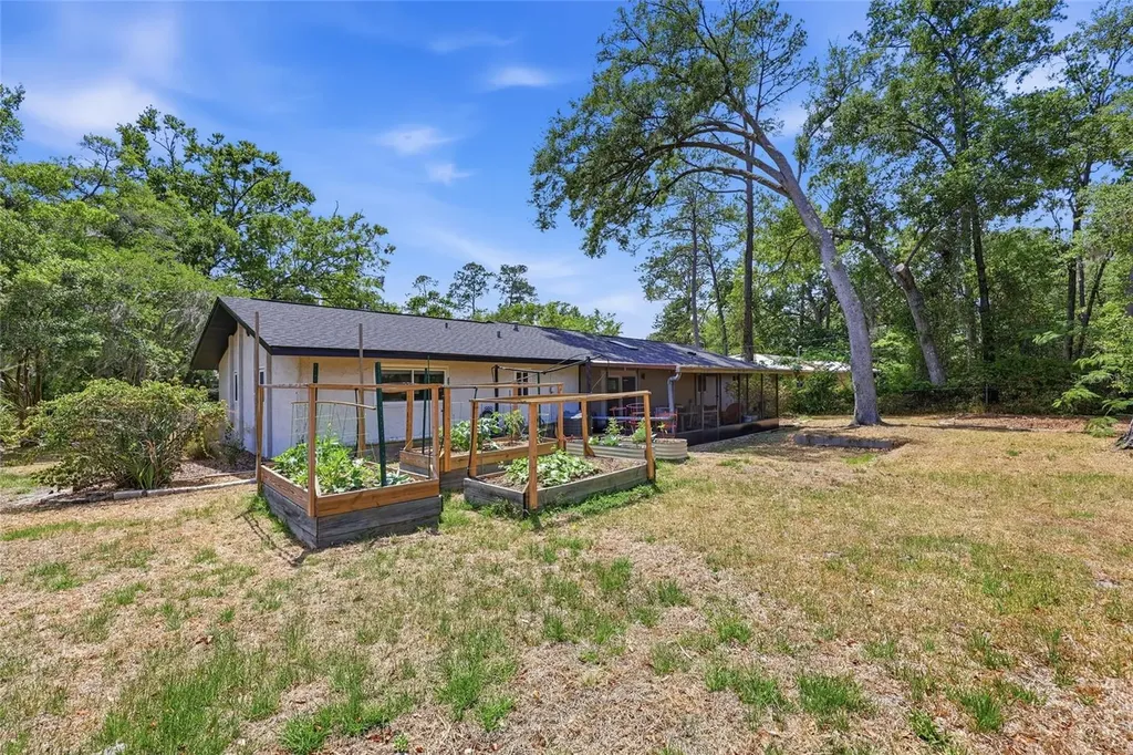 4202 NW 15th Place Gainesville FL 32605