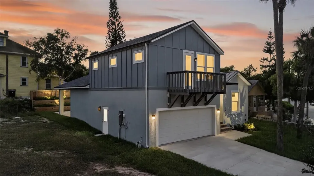 207 Athens Street Tarpon Springs FL 34689