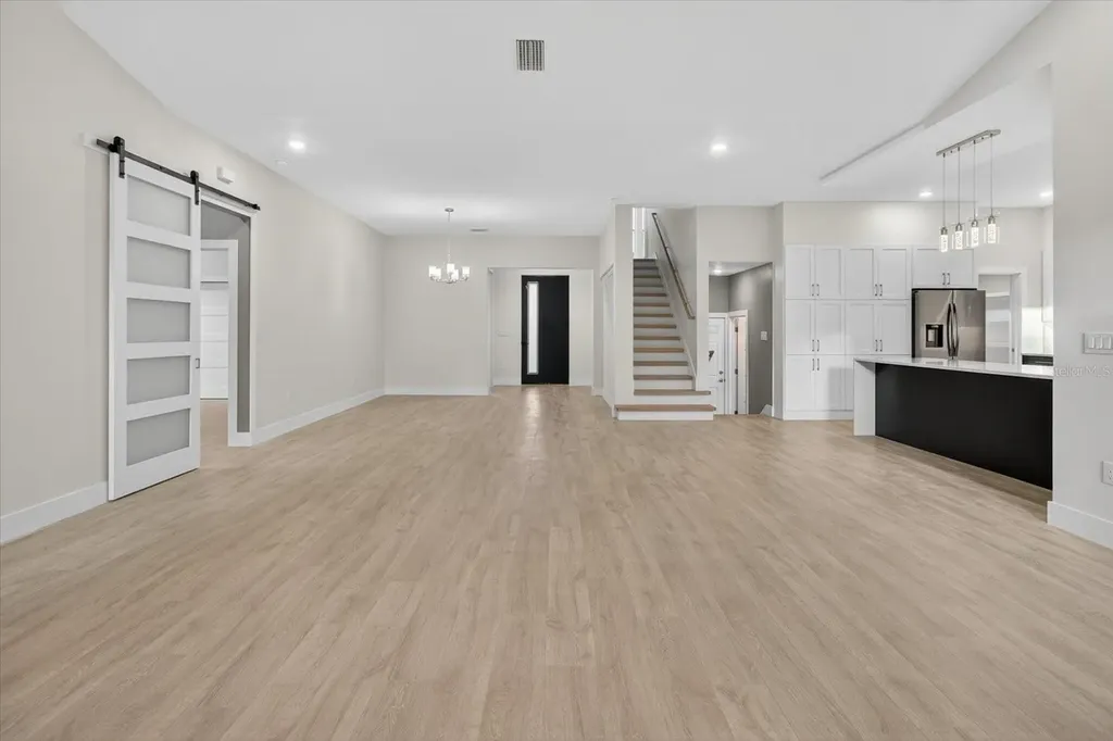 207 Athens Street Tarpon Springs FL 34689