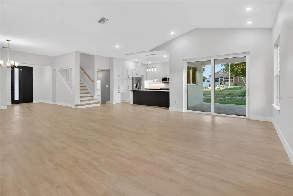 207 Athens Street Tarpon Springs FL 34689