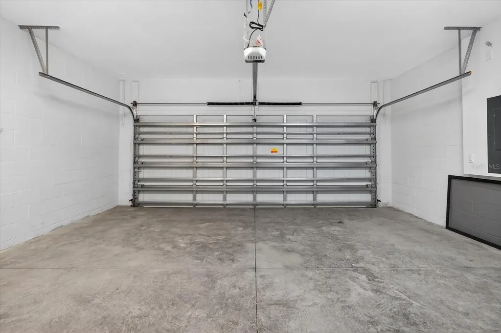 207 Athens Street Tarpon Springs FL 34689