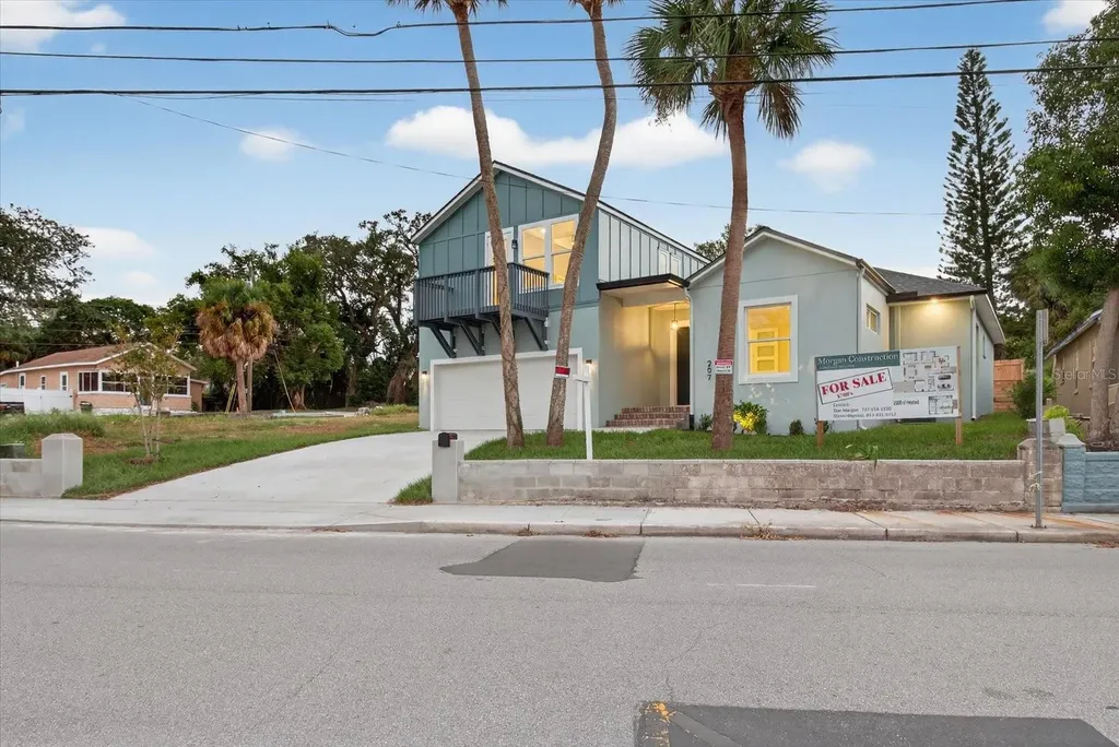 207 Athens Street Tarpon Springs FL 34689