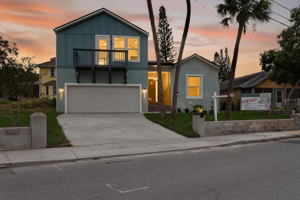 207 Athens Street Tarpon Springs FL 34689
