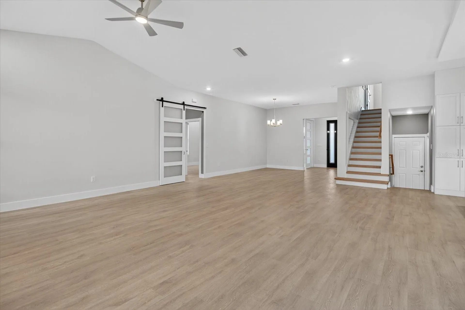 207 Athens Street Tarpon Springs FL 34689