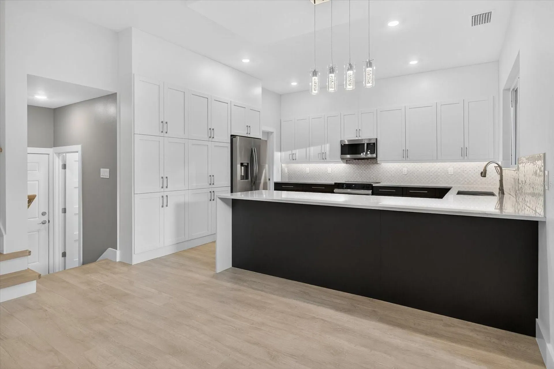 207 Athens Street Tarpon Springs FL 34689