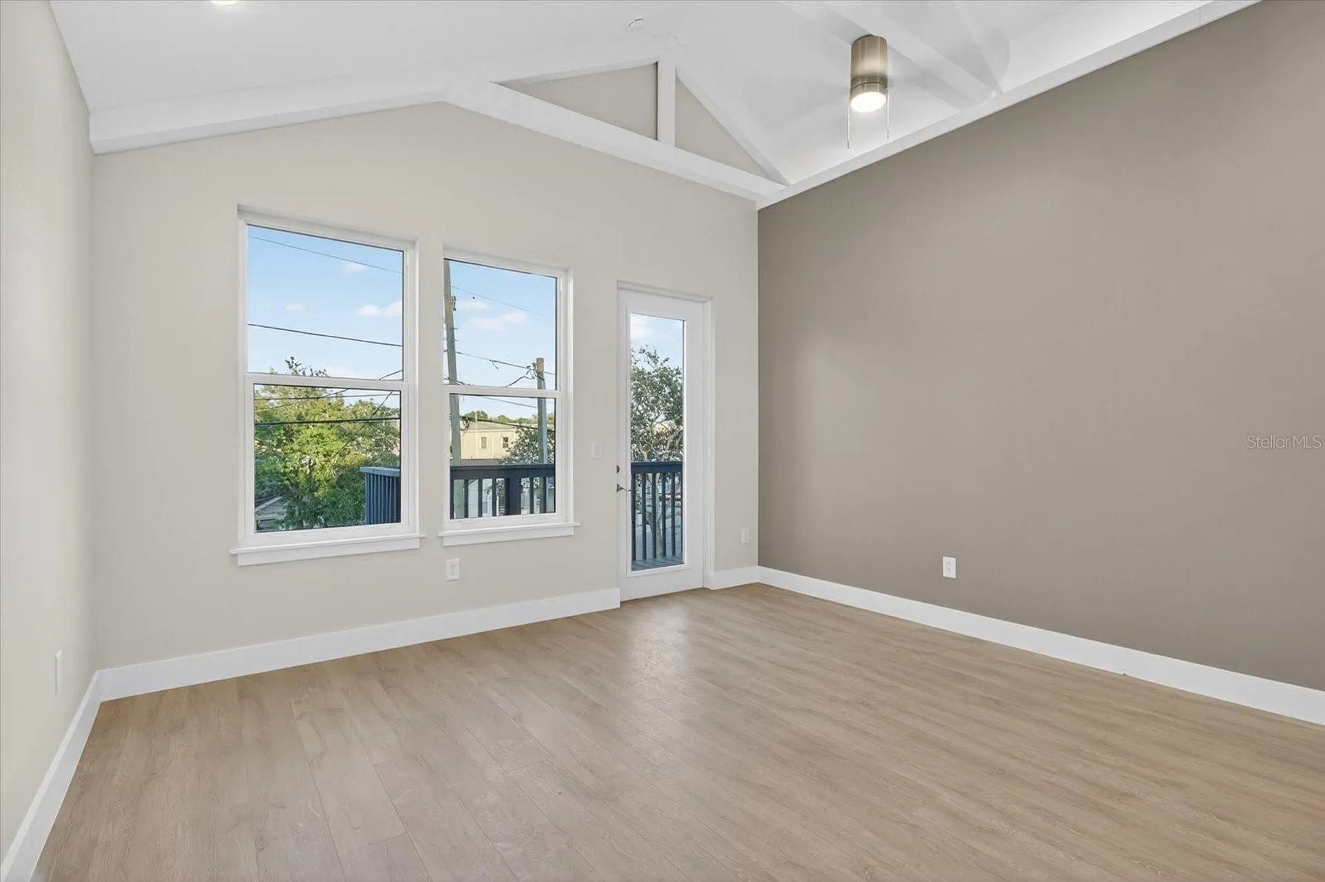 207 Athens Street Tarpon Springs FL 34689
