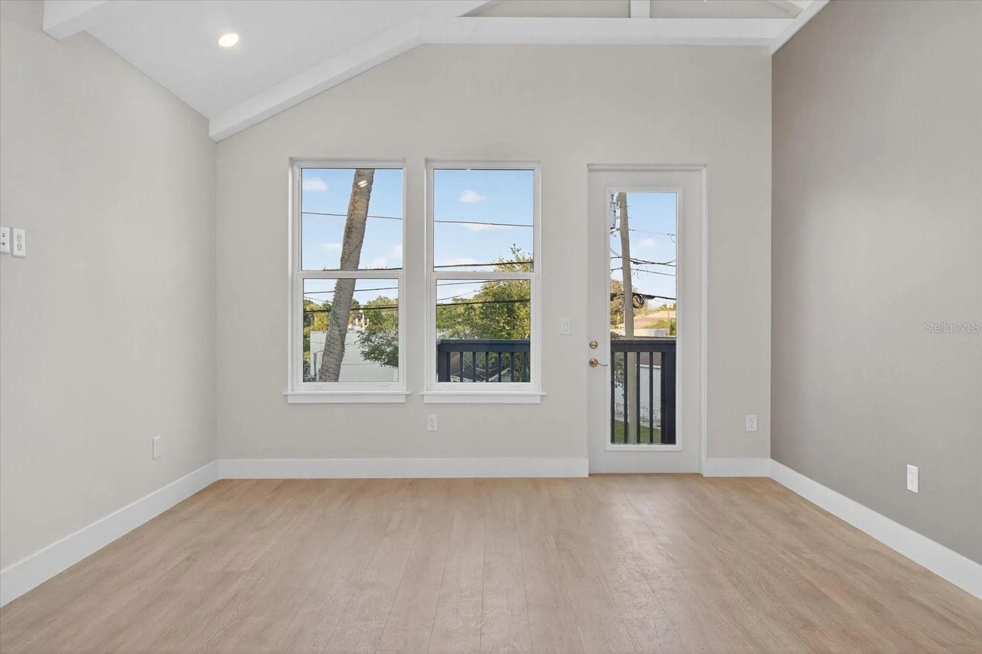 207 Athens Street Tarpon Springs FL 34689