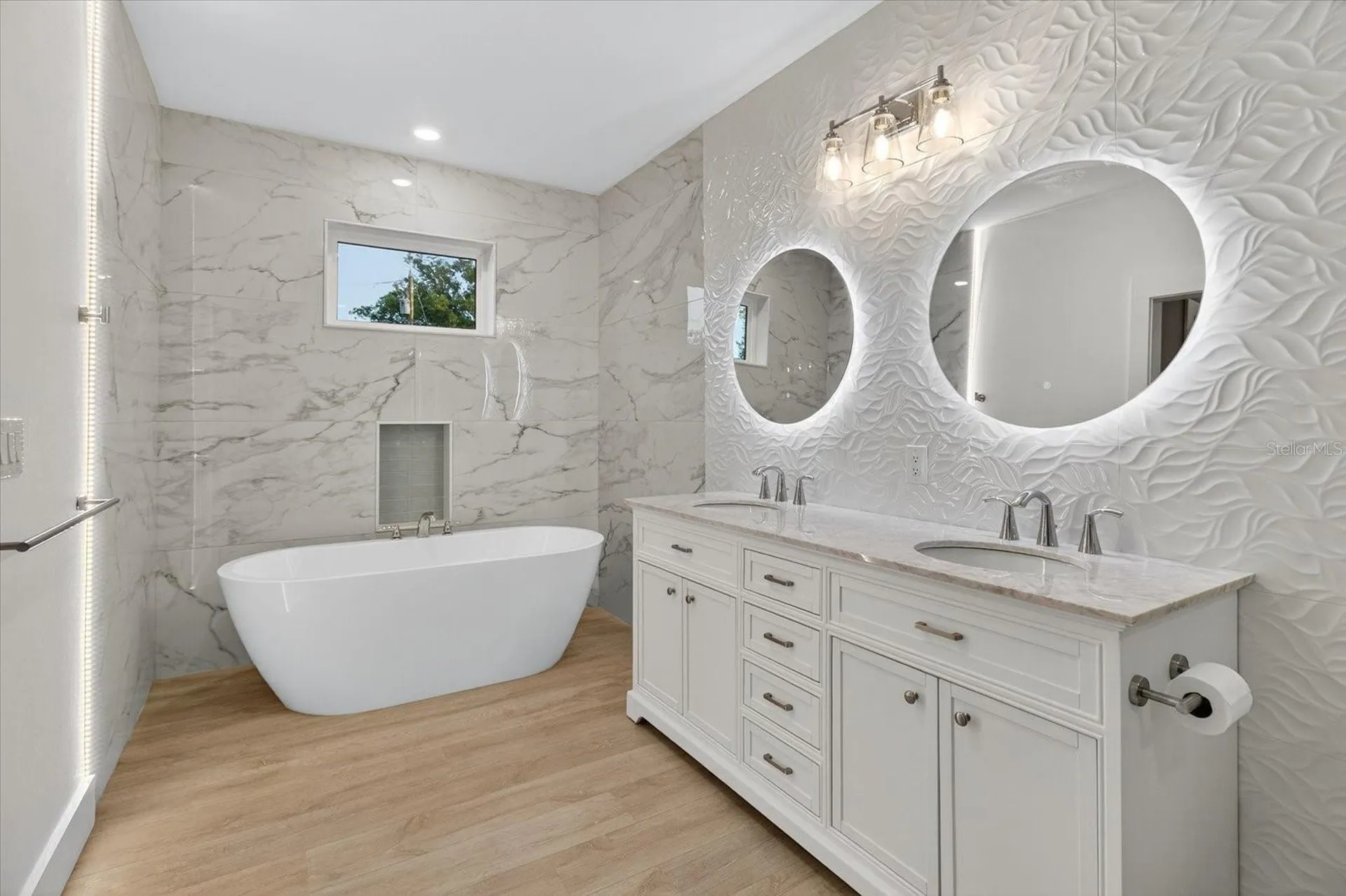 207 Athens Street Tarpon Springs FL 34689