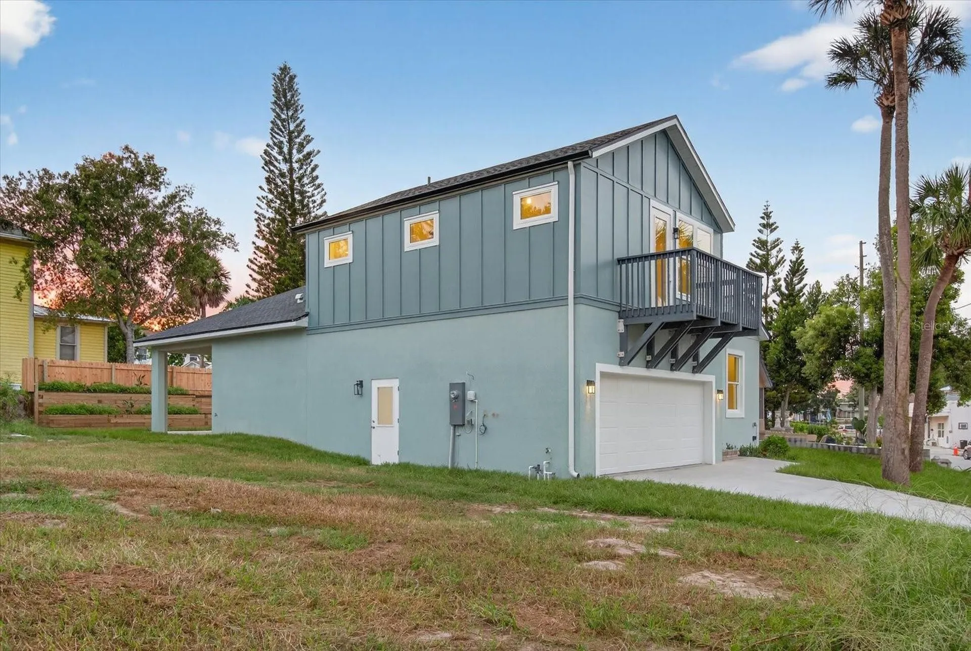 207 Athens Street Tarpon Springs FL 34689