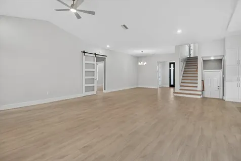 207 Athens Street Tarpon Springs FL 34689