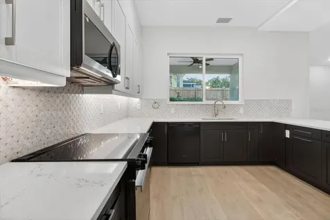 207 Athens Street Tarpon Springs FL 34689