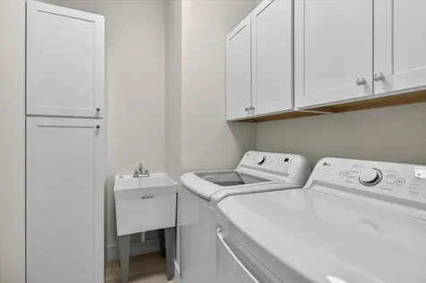 207 Athens Street Tarpon Springs FL 34689