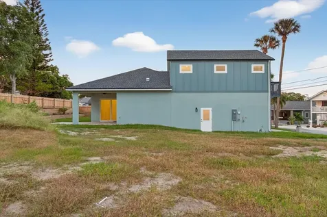 207 Athens Street Tarpon Springs FL 34689