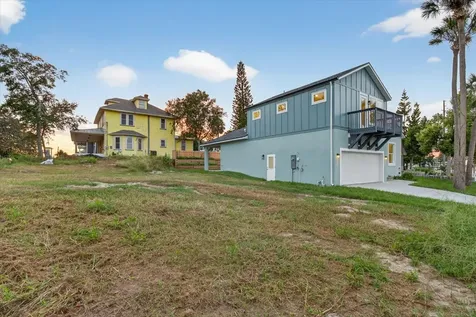 207 Athens Street Tarpon Springs FL 34689